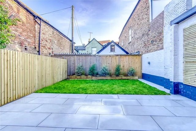 Photo 3 — Chalice Close, Ashley Cross, Poole, Dorset, BH14