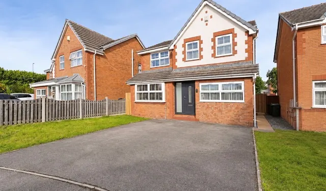 Mill House Rise, Bradford, BD5, photo 1