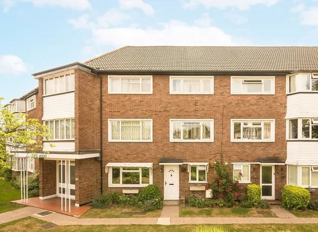 Ditton Road, Surbiton, KT6, photo 1
