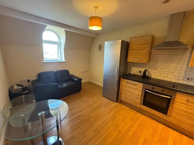 Godwin Street, Bradford, BD1, photo 1