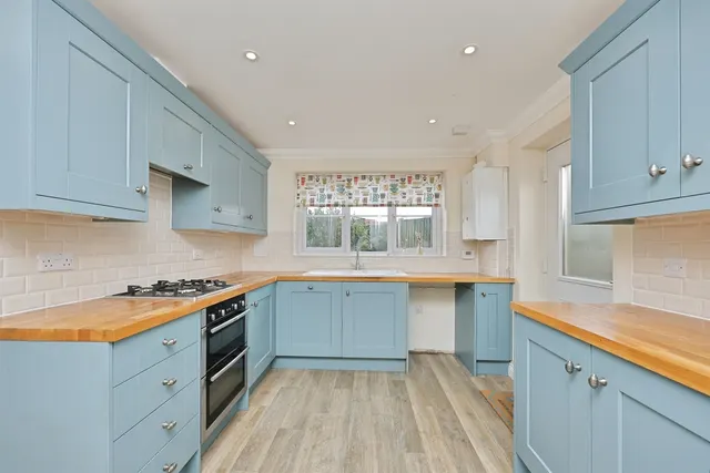 Photo 2 — Monarch Close, Wymondham