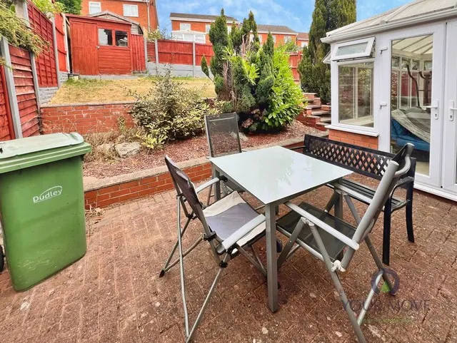 Photo 2 — Boscobel Close, Dudley, West Midlands, DY1