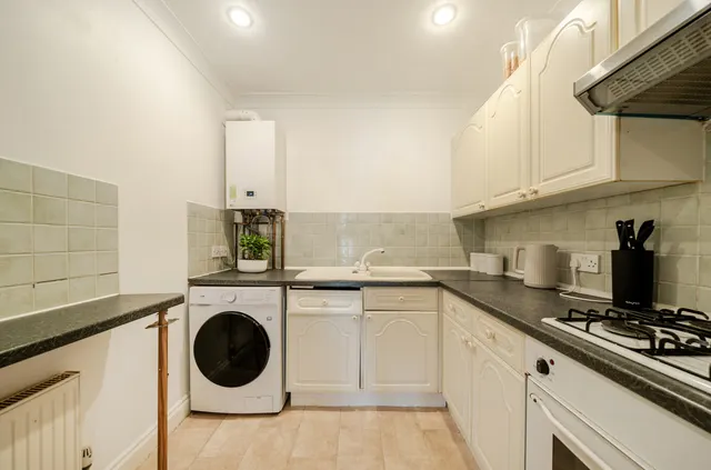 Hampshire Terrace, Portsmouth, PO1, photo 3