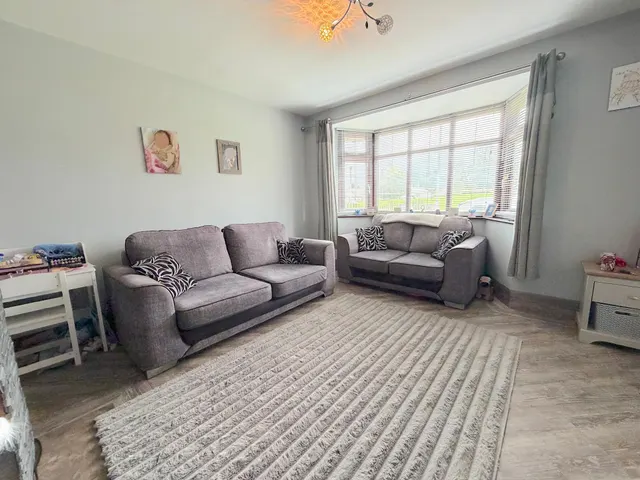 Moorland Road, Chadsmoor, WS11, photo 2