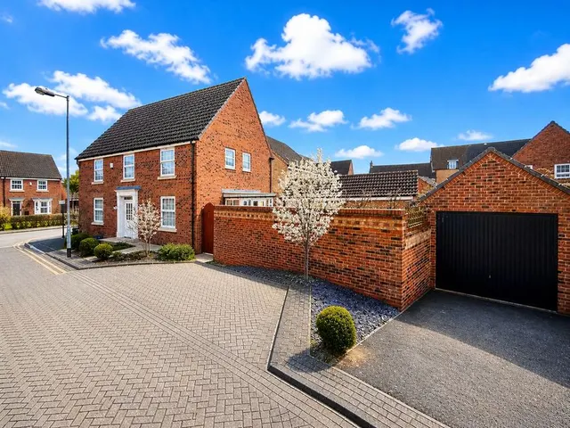 Elthorne Park, Kingswood, East Yorkshire, HU7, photo 1