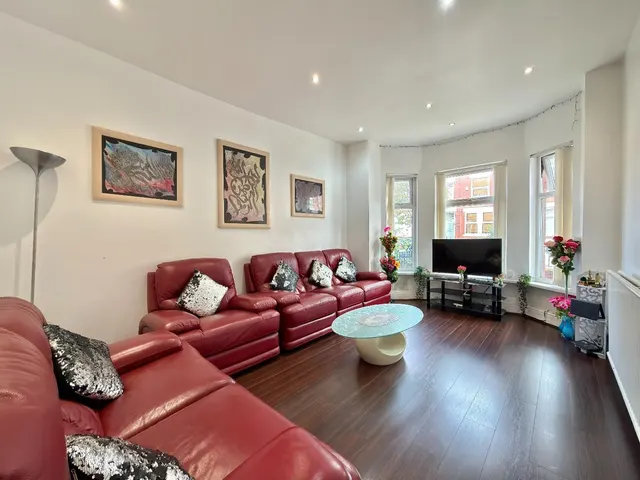 Ayres Road, Old Trafford, M16, photo 2