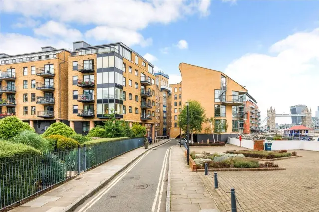 Providence Square, London, SE1, photo 1