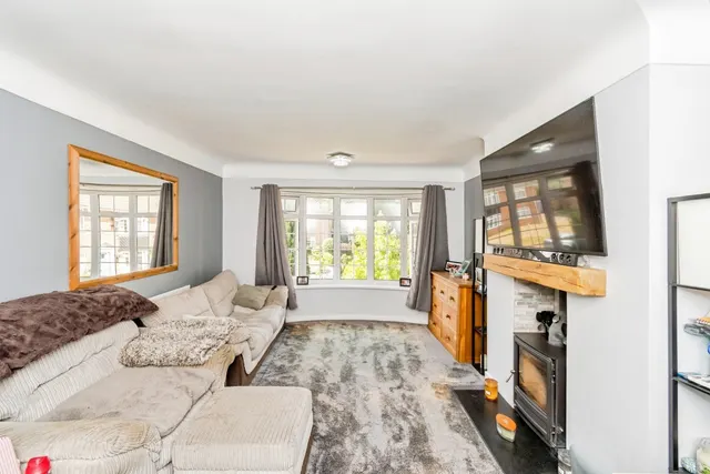 Kings Close, Lyndhurst, SO43, photo 2
