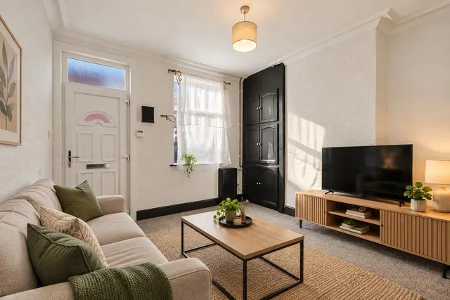 Conisborough Terrace, Nottingham, NG2, photo 2