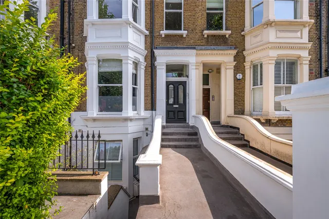 Photo 3 — Shirland Road, London, W9