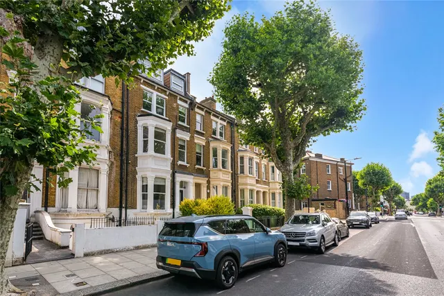 Photo 2 — Shirland Road, London, W9
