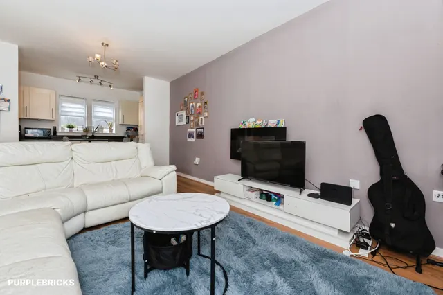 Constance Grove, Dartford, DA1, photo 2