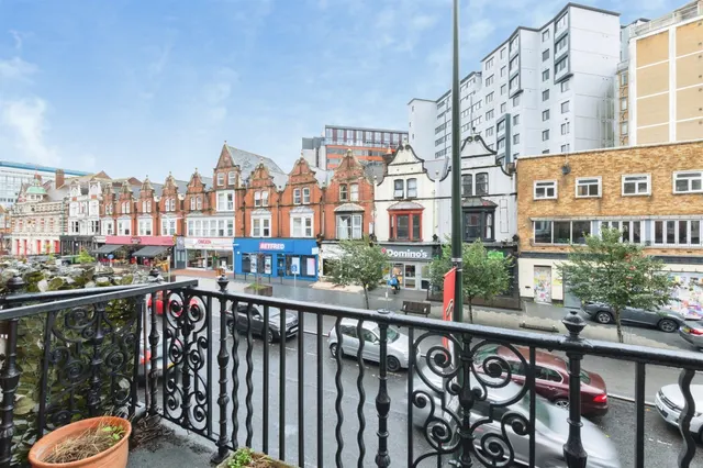 Holdenhurst Road, Bournemouth, BH8, photo 1