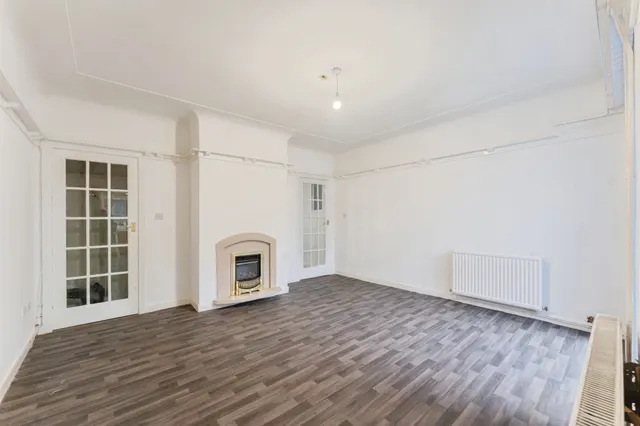 Seabank Road, Wallasey, CH45, photo 2