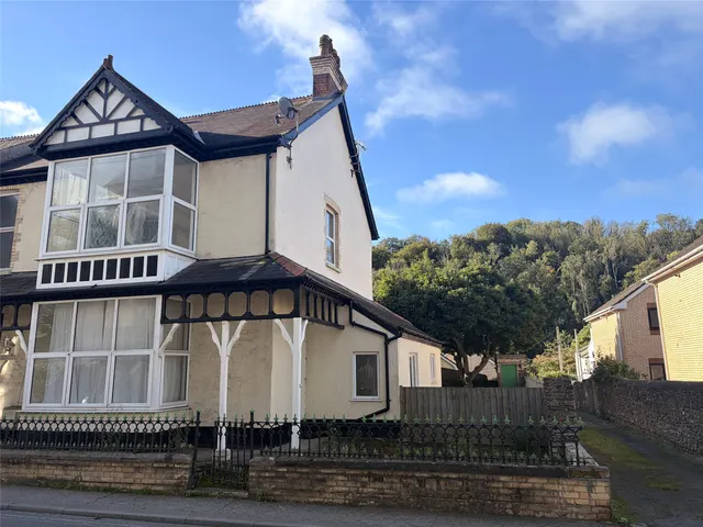 King Street, Combe Martin, EX34, photo 1