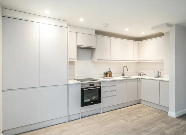 Photo 2 — Russell Road, Mitcham Common, CR4