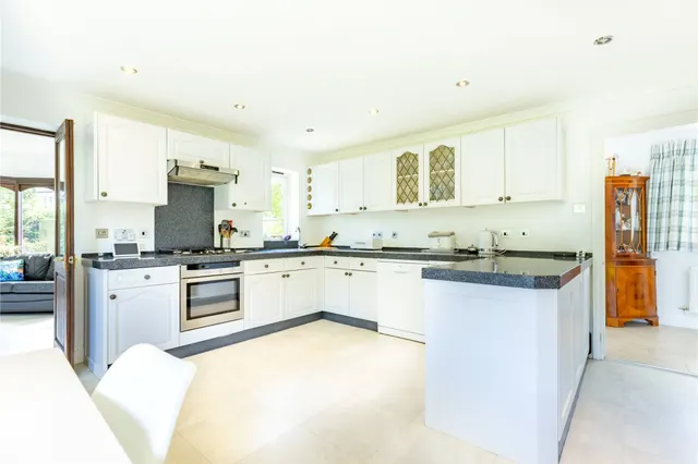 Moorgate, Downington, GL7, photo 2