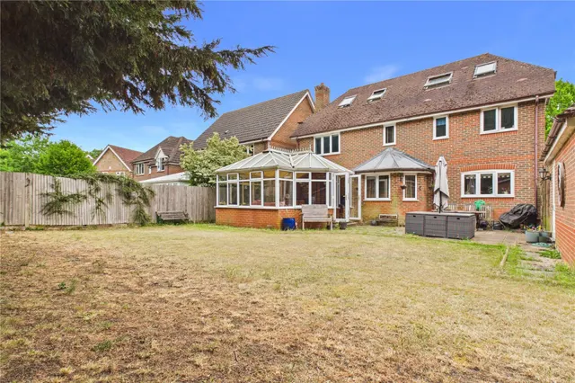 Mallard Way, Aldermaston, RG7, photo 3