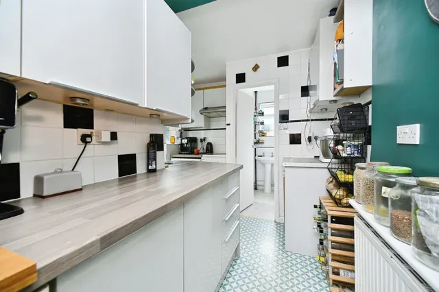 Sandown Road, Brighton, BN2, photo 2
