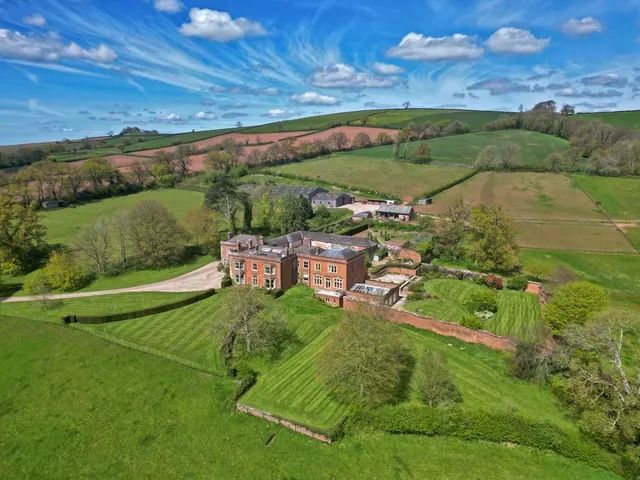 Shobrooke, Crediton, EX17, photo 2