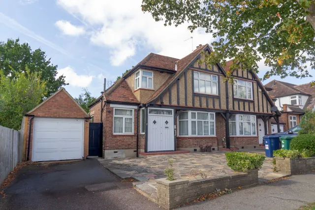 Hillersdon Avenue, Edgware, HA8, photo 1