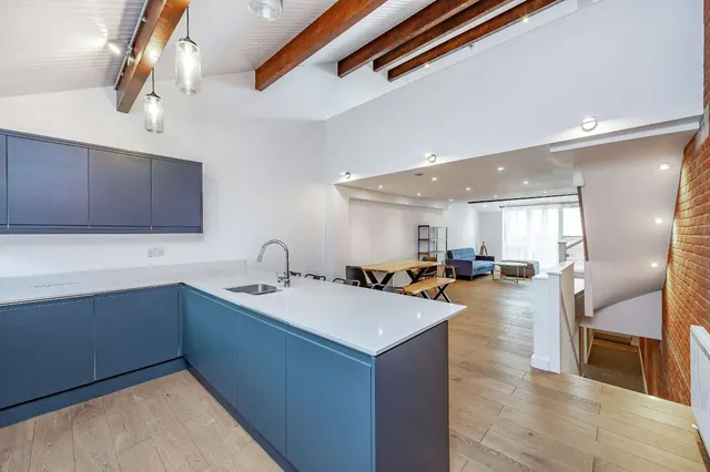 Elm Grove Business Centre, Elm Grove, Wimbledon, London, SW19 4BU, photo 1