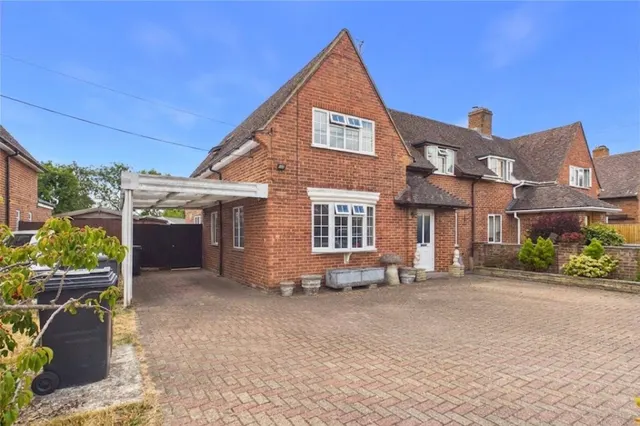 Heath Road, Bradfield Southend, RG7, photo 1