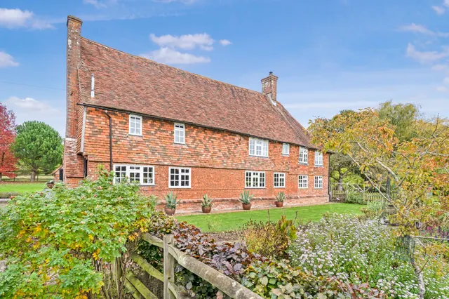 Fosten Lane, Biddenden, TN27, photo 2
