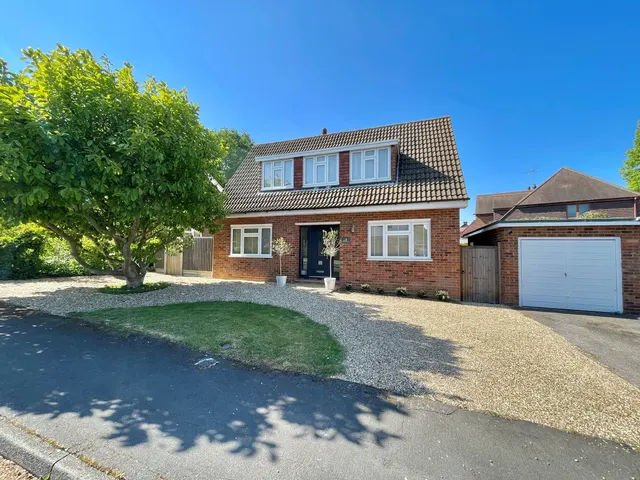 Cheshunt Close, Meopham, photo 1