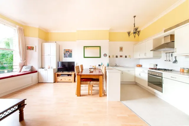 Bidston Road, Prenton, CH43, photo 3
