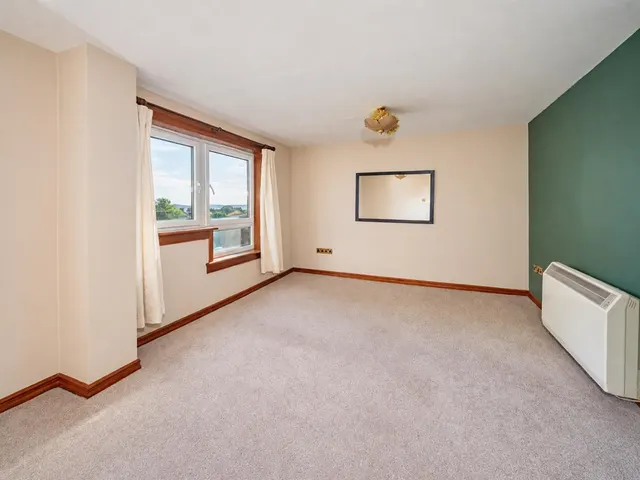 Kinghorne Court, Dundee, photo 3