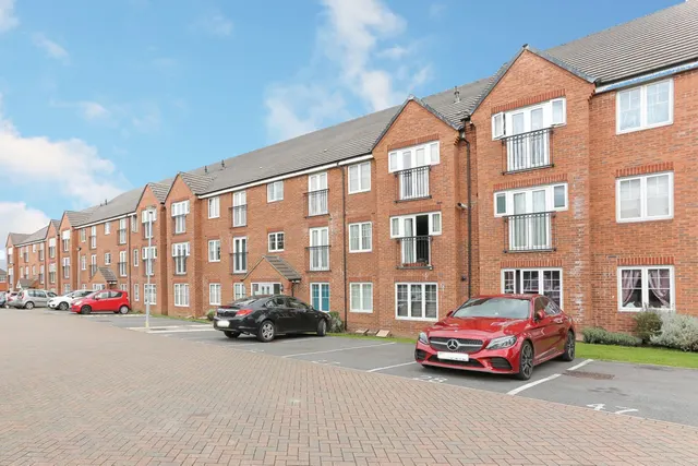 Westley Court , West Bromwich, photo 1