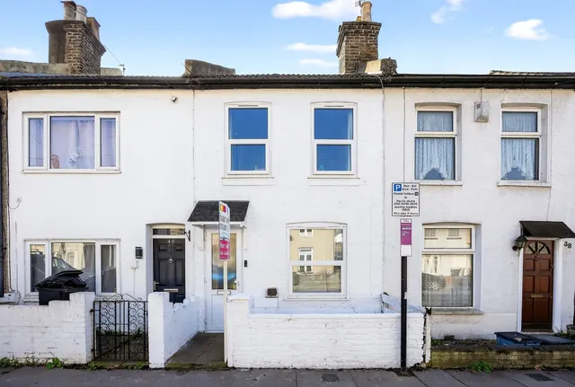 Theobald Road, Croydon, CR0, photo 1