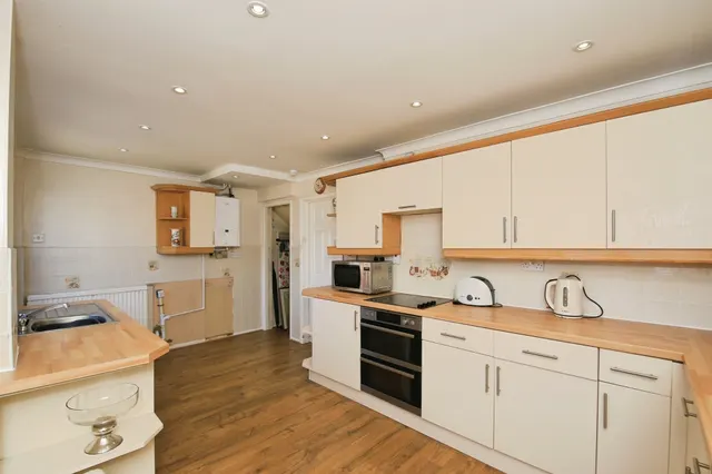 Glenton Street, Peterborough, PE1, photo 3