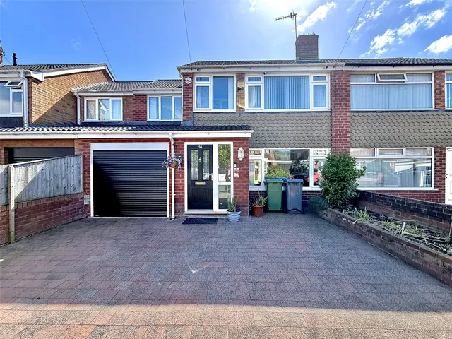 Waverton Avenue, Prenton, CH43, photo 1