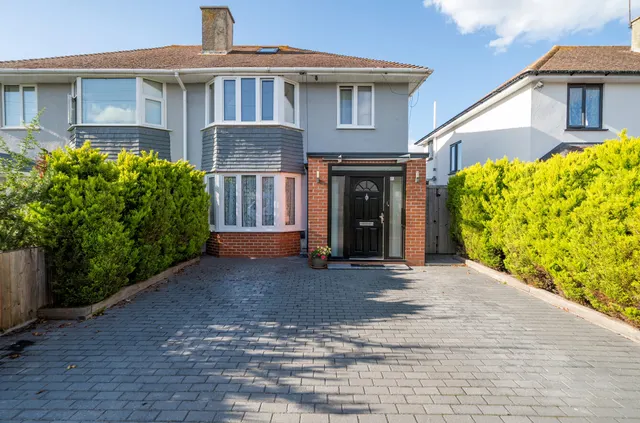 Keyes Road, Gosport, PO13, photo 1