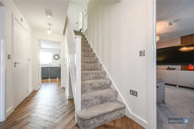Discovery Way, Whiston, L35, photo 3