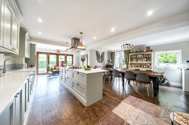 Photo 2 — Maurys Lane, West Wellow, Romsey, Hampshire, SO51 6DB