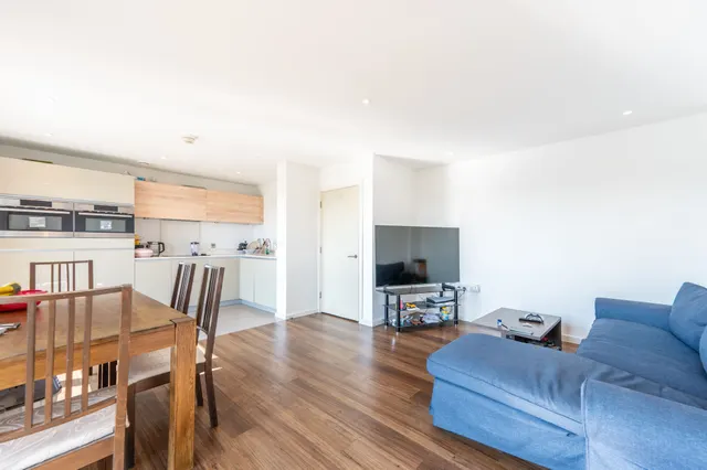 Photo 2 — 69 Williams Way, Wembley