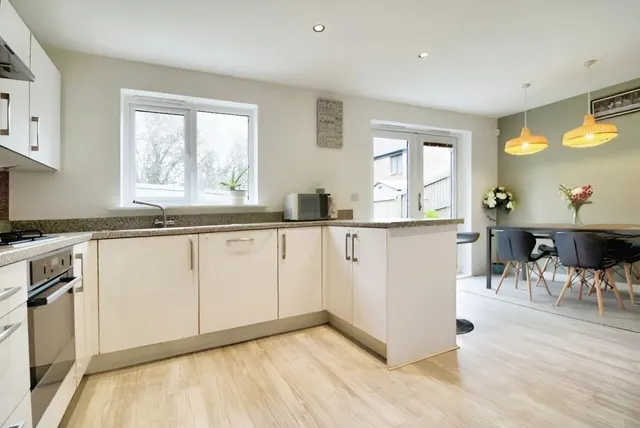 Mortimer Avenue, Cardiff, CF3, photo 3