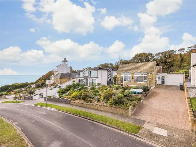 Seven Stones Drive, Broadstairs, CT10, photo 1