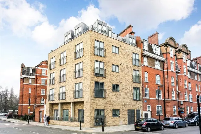 Sceptre Road, London, E2, photo 2