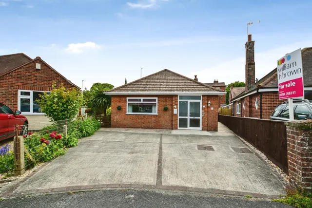 Lumley Crescent, Skegness, photo 1