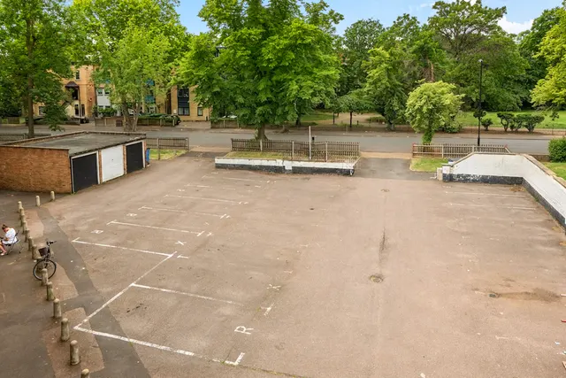Photo 3 — Church Rise, London, SE23