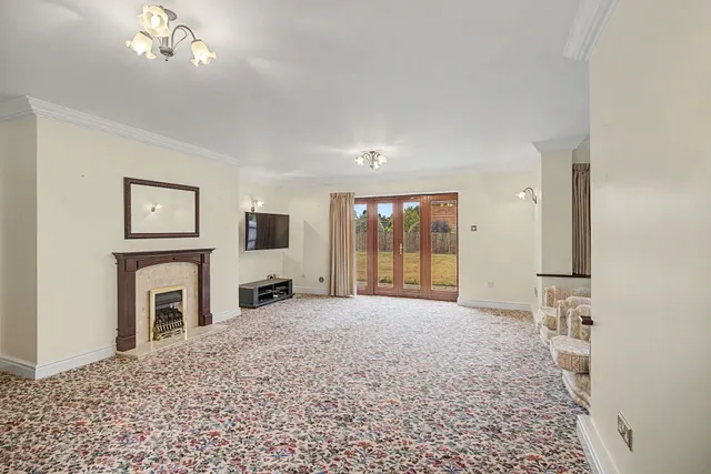 Eyebrook Road, Altrincham, photo 2