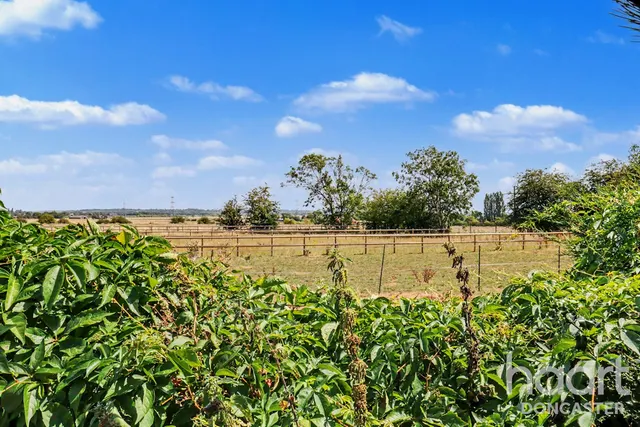 Stockwith Road, Walkeringham, DN10, photo 3