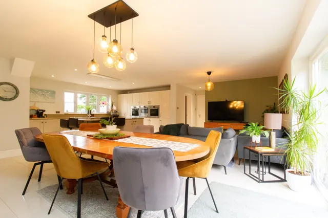 Elvetham Road, Fleet, GU51, photo 2
