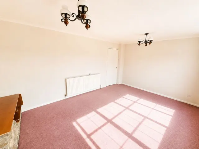 Langport Drive, Vicars Cross, CH3, photo 3