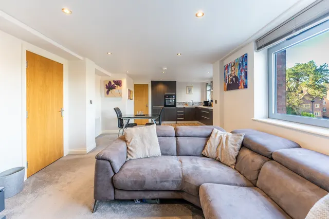 Maney Corner, Sutton Coldfield, photo 1