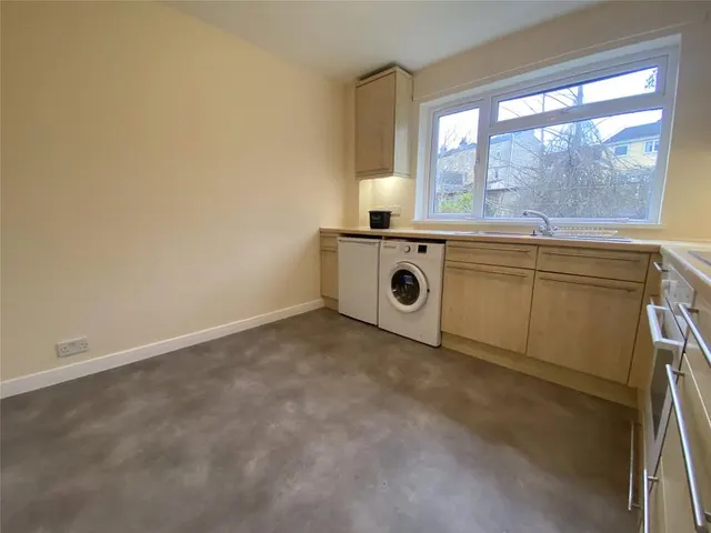 Jesse Hughes Court, Bath, BA1, photo 3